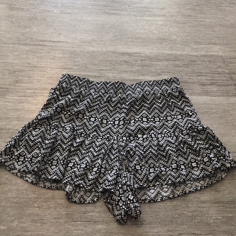 Black and white shorts, extremely light.